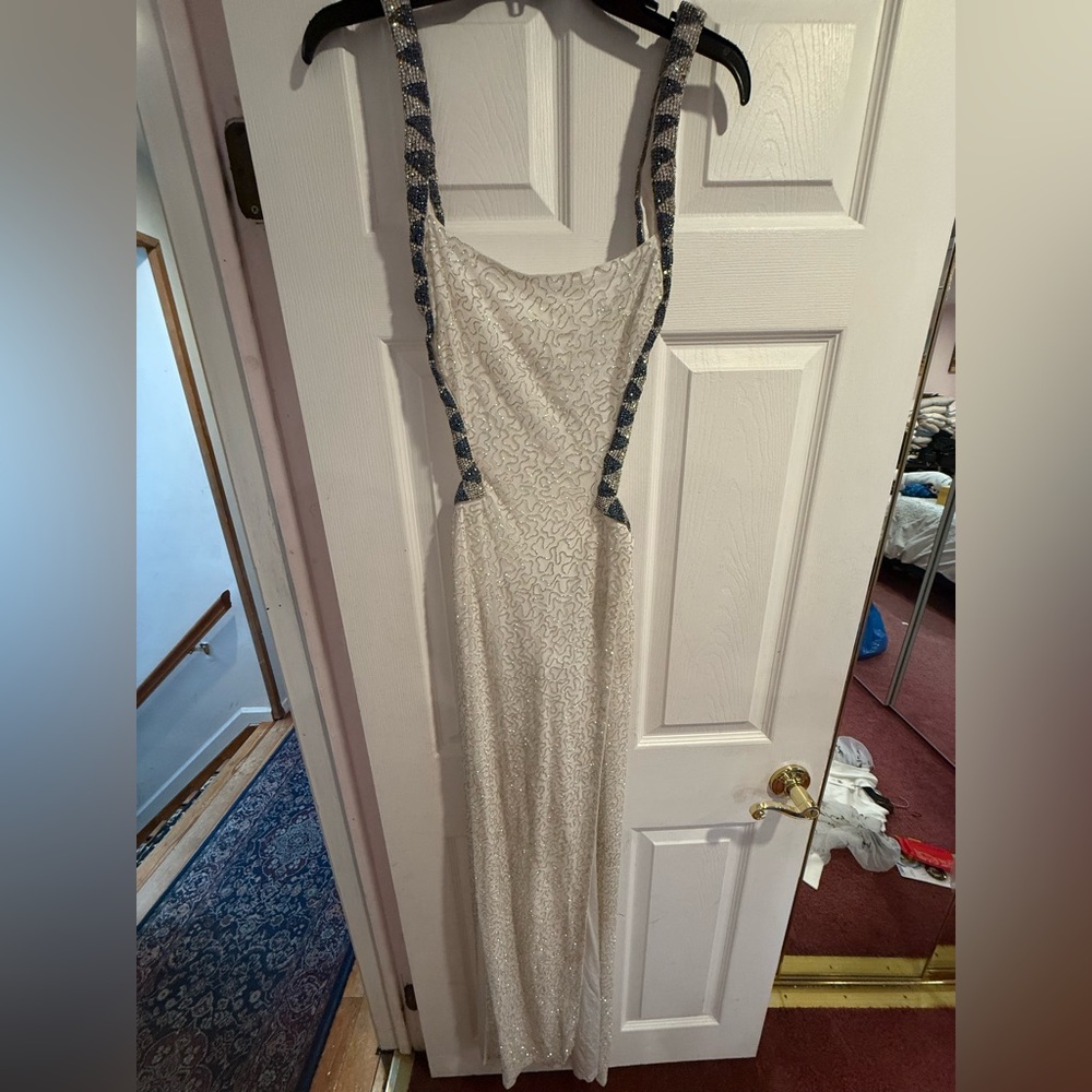 NWT Retrofete Thessa Dress US
Small - Picture 12 of 17